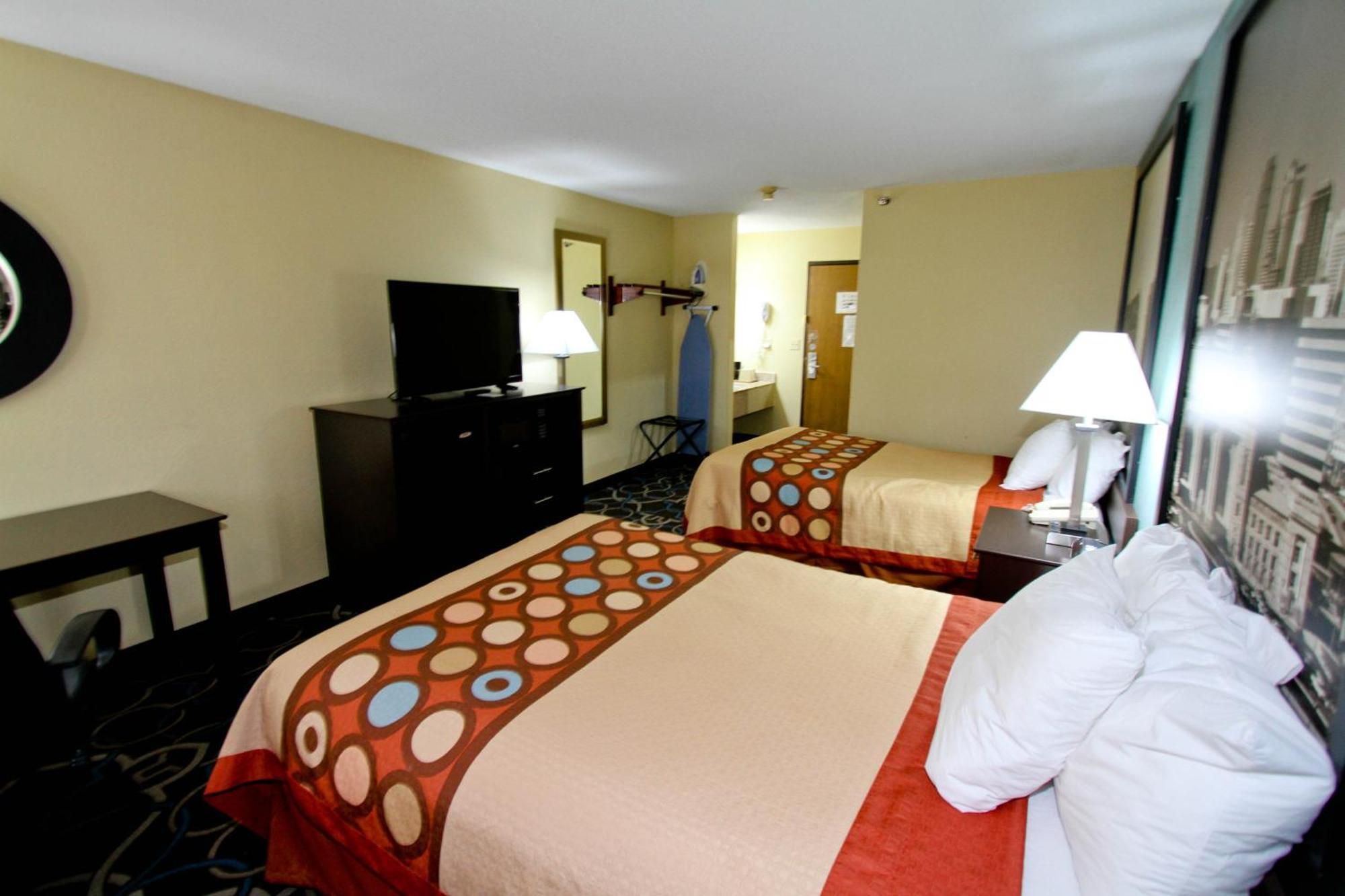 Hotel Super 8 By Wyndham Kansas *