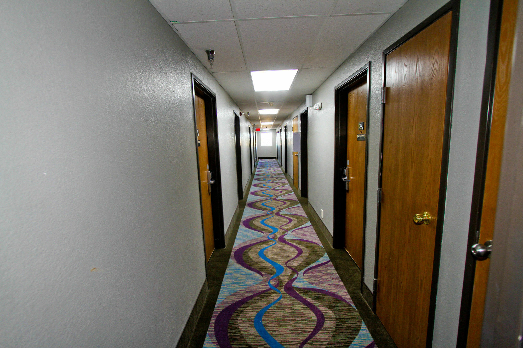 Super 8 By Wyndham Kansas *